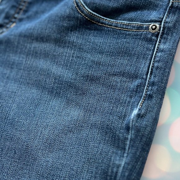 Chico’s Platinum Denim Women’s Mid-Rise Slim Jeans Size XS 2 (00) - Picture 6 of 7